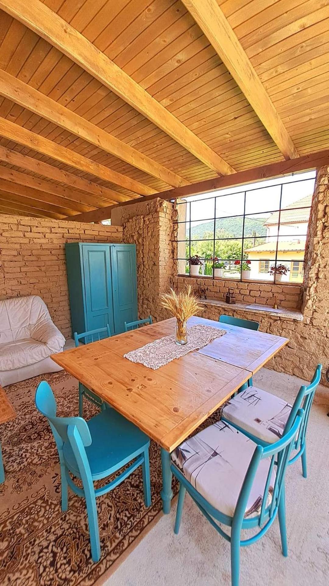 Bed & Breakfast Hugo Plesivec Exterior foto